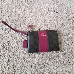 NWOT Small Coach Wristlet